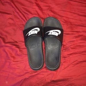 Nike slides